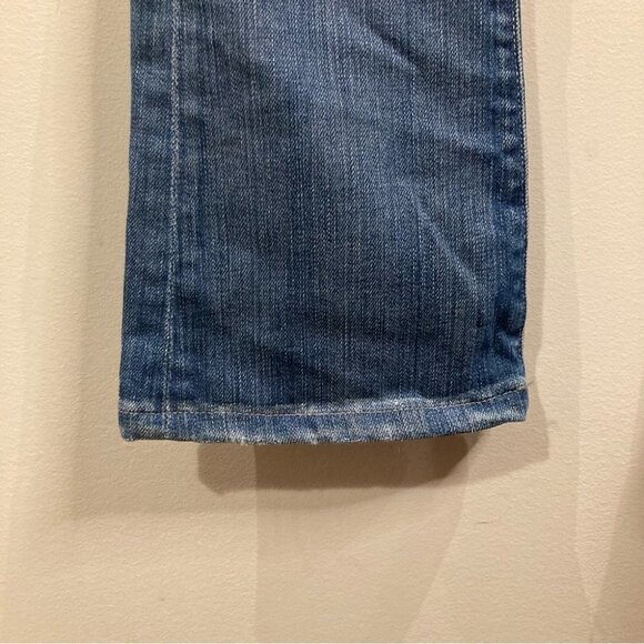 7 FOR ALL MANKIND Sz 26 Rocker Distressed Mid-Wash Wiskering Low Rise Jeans - Picture 8 of 16